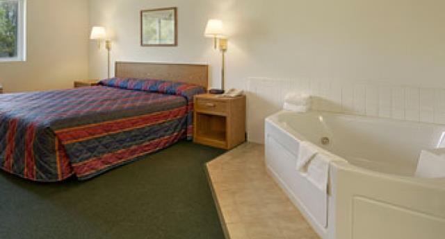 Amerivu Inn And Suites Stanley Cameră foto