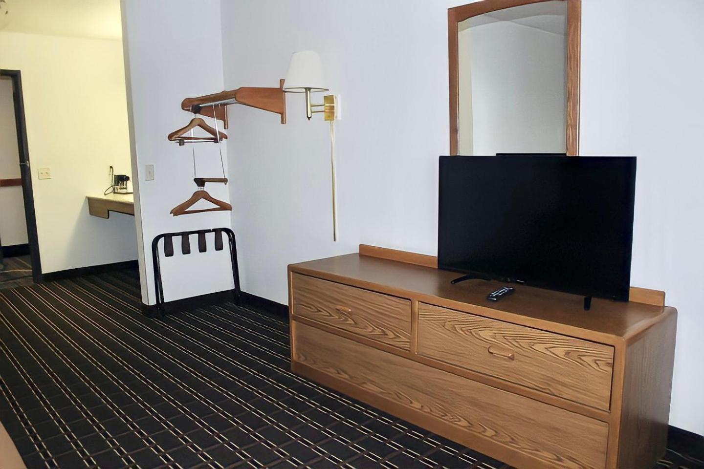 Amerivu Inn And Suites Stanley Cameră foto
