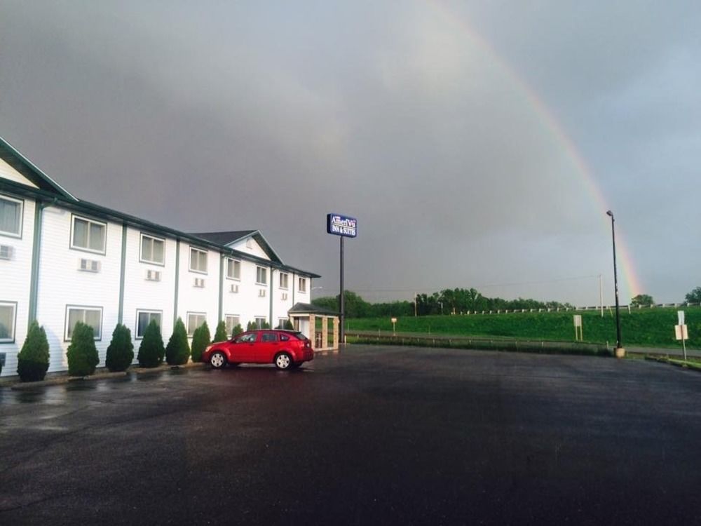 Amerivu Inn And Suites Stanley Exterior foto